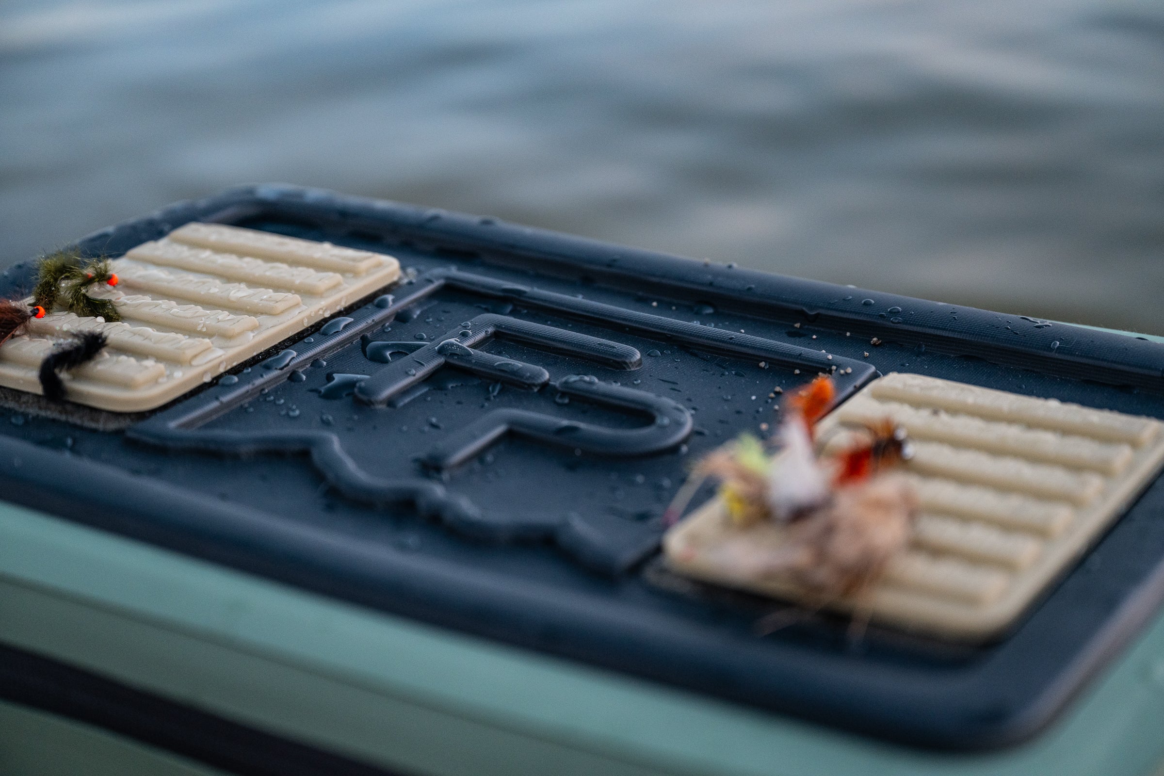 Fishpond Cutbank Gear Bag - Image 4